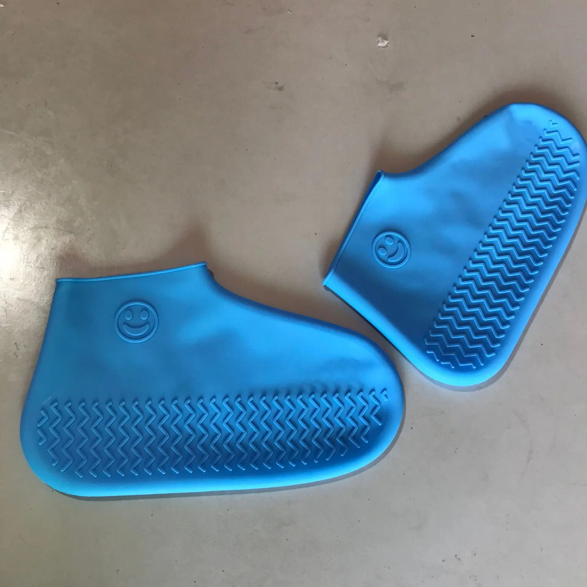 Waterproof Silicone Shoe Covers Non-Slip Rubber Overshoes For Rainy Days Reusable Boot Protectors M/L Wet Weather Accessories image 5