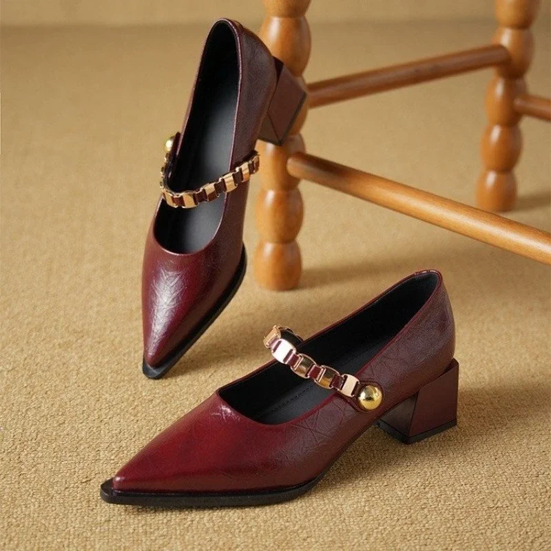 

Детские туфли на высоком каблуке, новинка 2023 года, красивые французские туфли Мэри Джейн с острым носком на одинарном каблуке Майяра