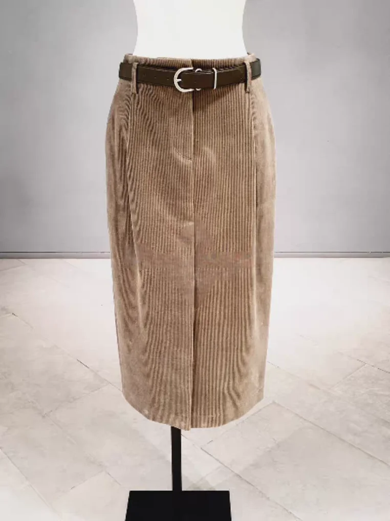 

High Waist Casual Simple Versatile Cotton Corduroy Skirt for Women Ci Commute Stand Fit Winter 2025 Mid-Length Straight
