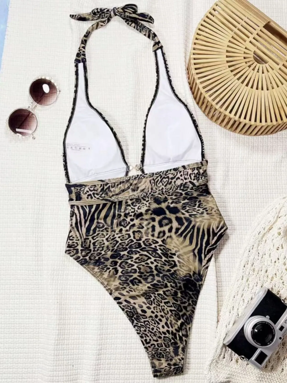 Costume da bagno intero push up con schiena profonda 2026 Monokini stile bikini per busto piccolo Costume da bagno sexy con schiena bassa Set di abiti leopardati estivi