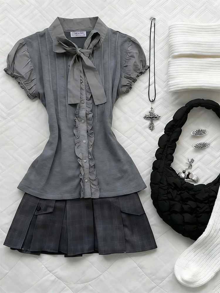 

Grey Bubble Sleeve Waist-Cinching Short Sleeve Shirt Women's Summer 2026 New High Waist Slimming Half Skirt Two-Piece Set