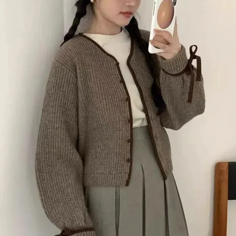 Vintage Sweet Autumn/Winter New Sweaters Coat Women\'s O-Neck Bow Button Korean Fashion Casual Long Sleeve Cardigan Knitted Tops