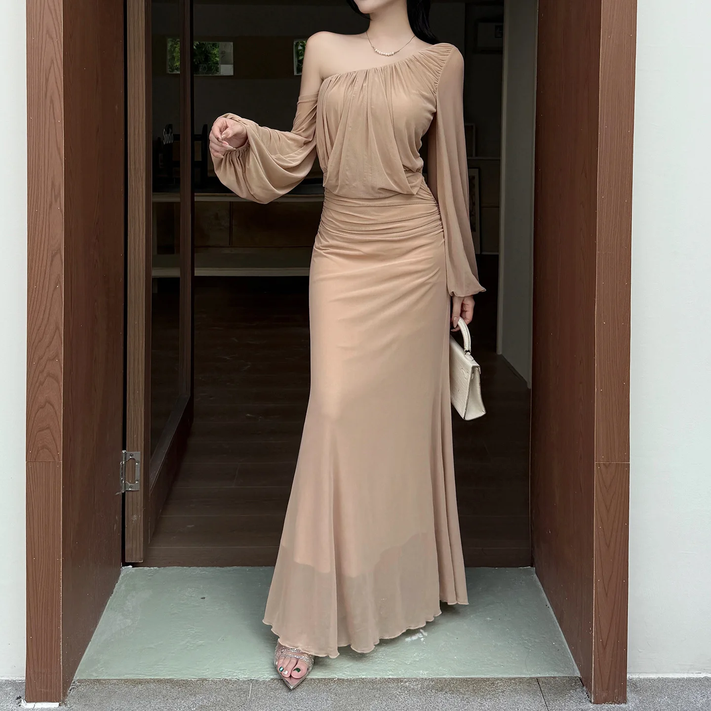 

2026 Slash Shoulder Mesh Dress Women's One-word Shoulder Design Dress