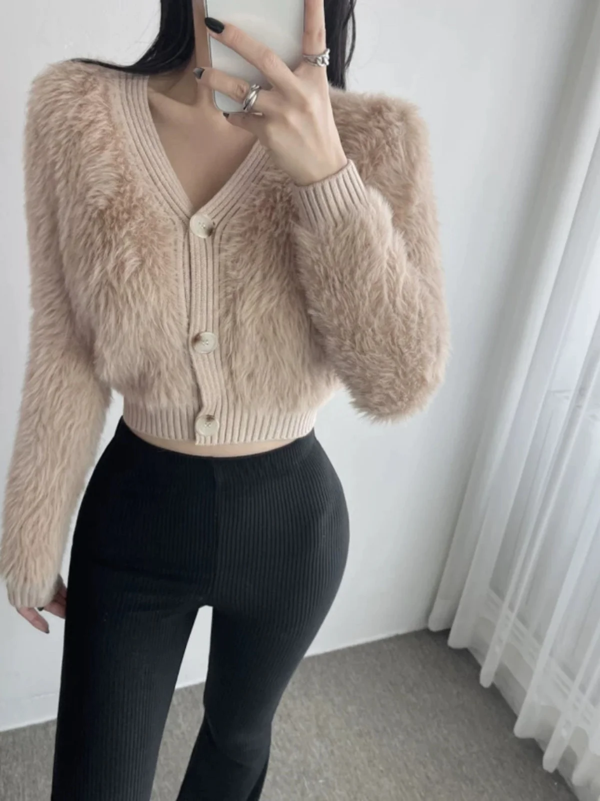 

Soft Knitted ort V-Ne Women's Cardigan Faionable Fluffy Single Button Sweater Jaet Commute Sle Casual Spring Autumn