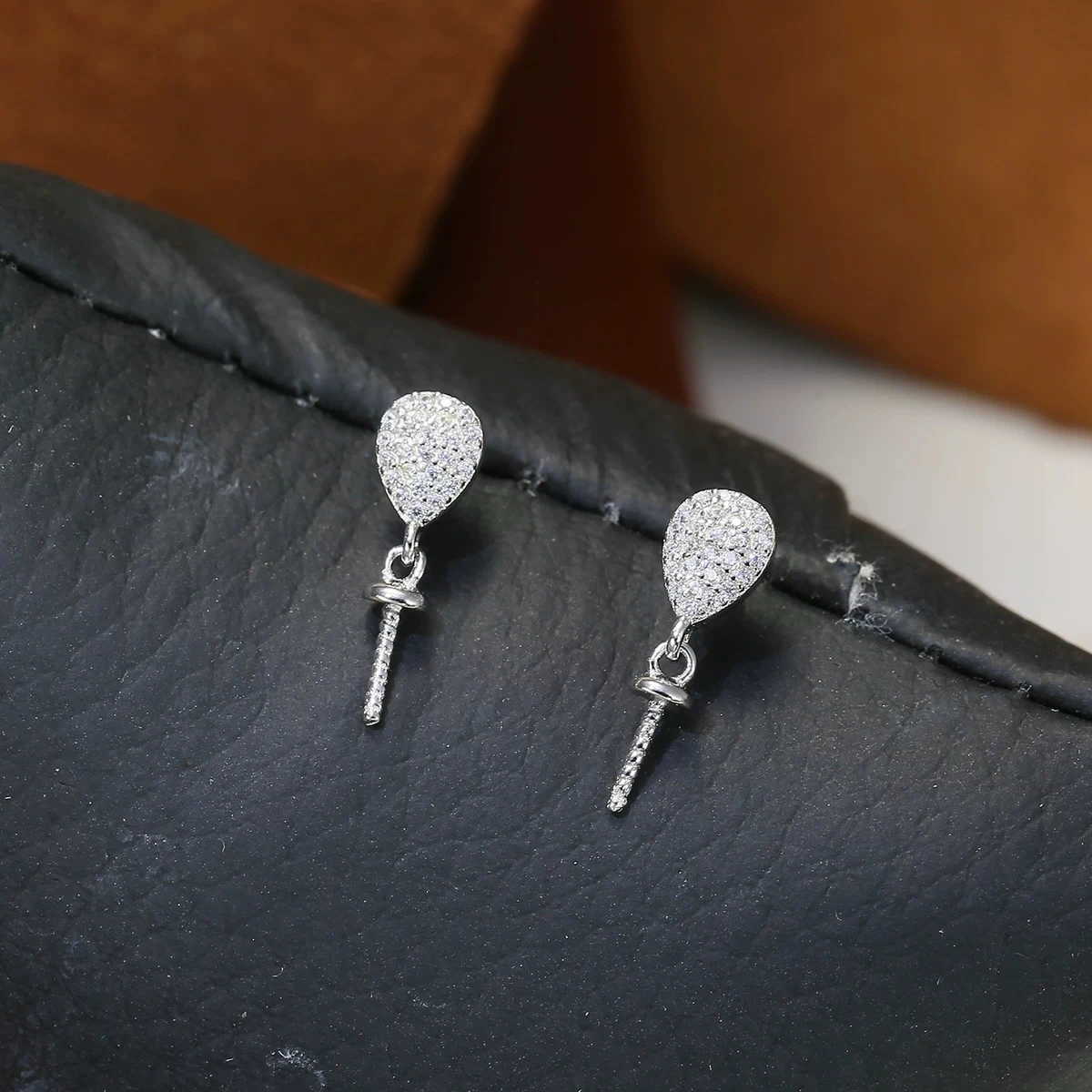 

Wholesale S925 Sterling Silver Earrings Mount Findings Settings Base Mounting Parts Accessory for 7-12mm Pearls 5 pairs/lot