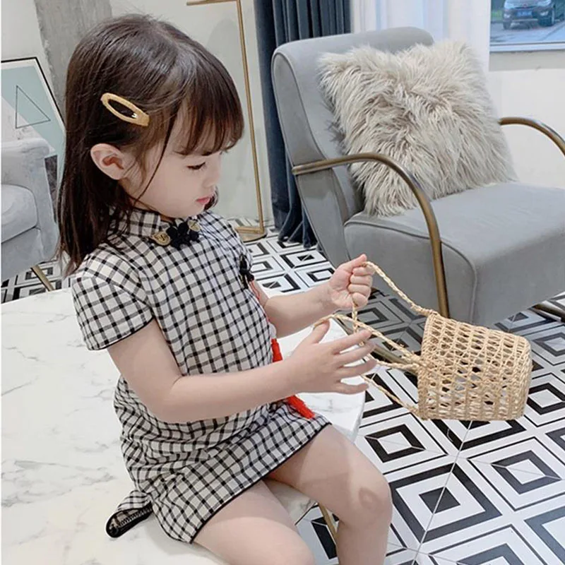 2024 Summer New Primary And Secondary Girls Chinese Style Style Retro Gingham Cheongsam Dress Son Send Hanging Ornaments