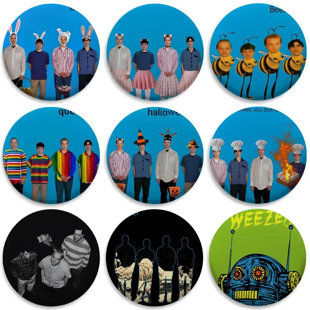 

Funny W-Weezer Band Badges Round Exquisite Badge Brooches Creative Pins For Clothes Hat Backpack Gift Accessories