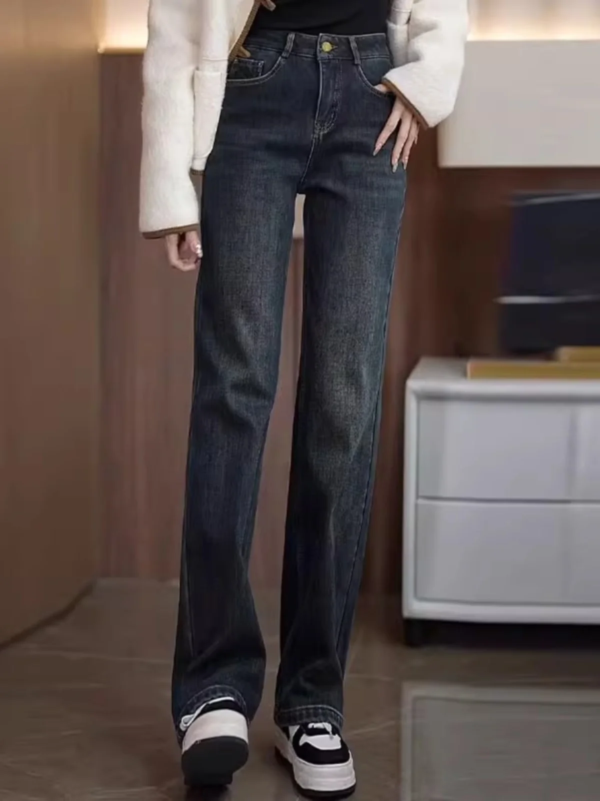 Thickened Fleece High Waist Wide Leg Jeans Women Winter New Style 2025 Trendy Slim Straight Narrow Version Denim Pants