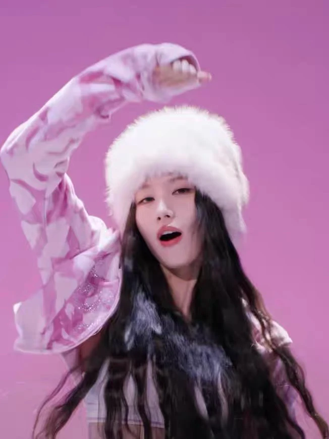 

Thickened Furry Fisherman Hat Dance Warm Hat Large Head Circumference Twice Sana Style Winter Fashion Women's Accessory