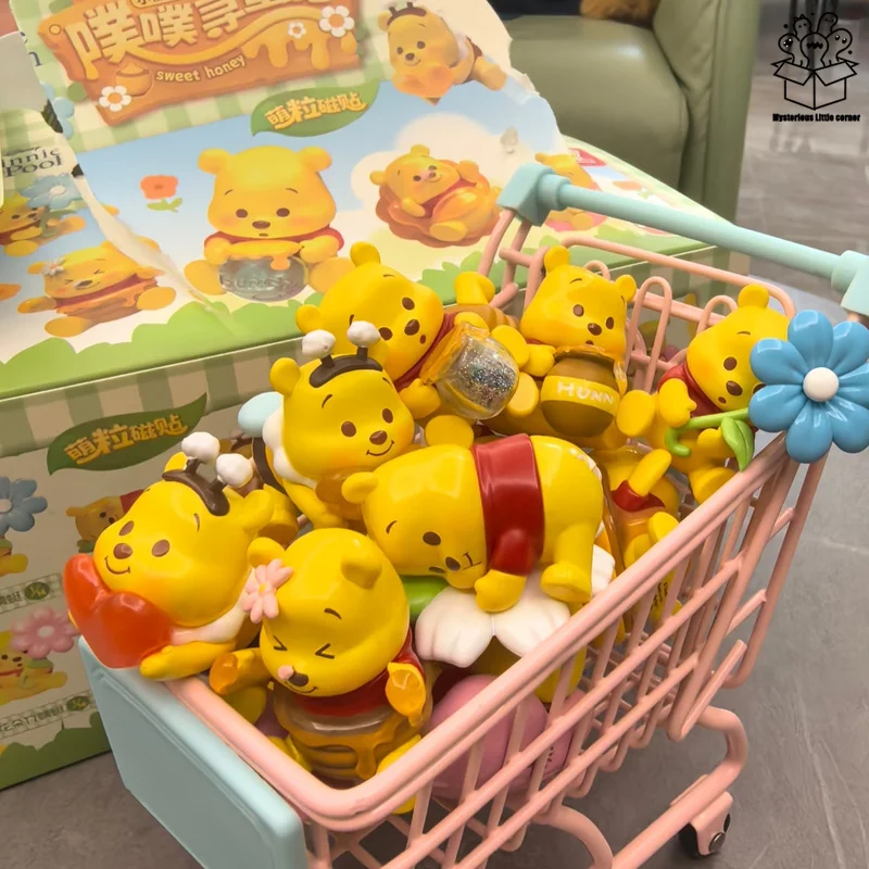 

Disney'S Seeking Honey Magnetic Cute Little Winnie The Pooh Blind Bag Blind Box Cartoon Animation Figurine Collection Ornament