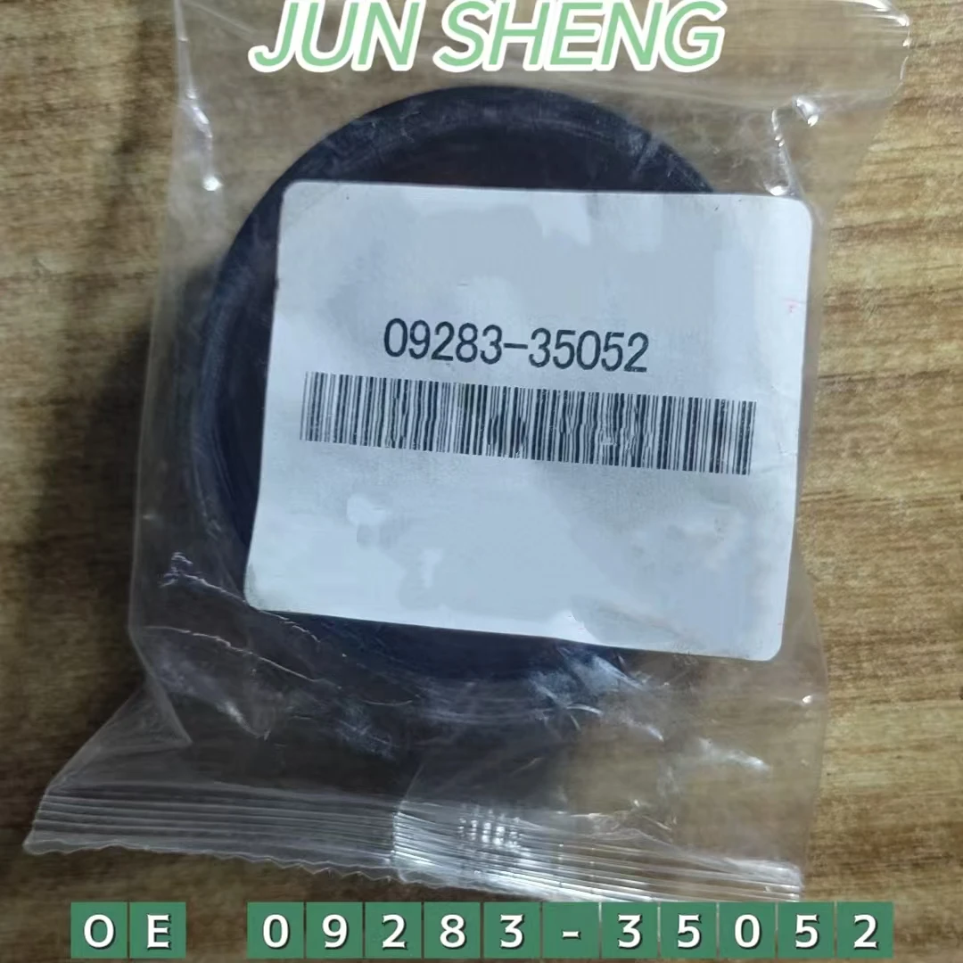

09283-35052 Oil Seal Front Drive Shaft Diff For SUzuki Grand Vitara GV 1998-2005 SJ410 VITARA JIMNY 0928335052