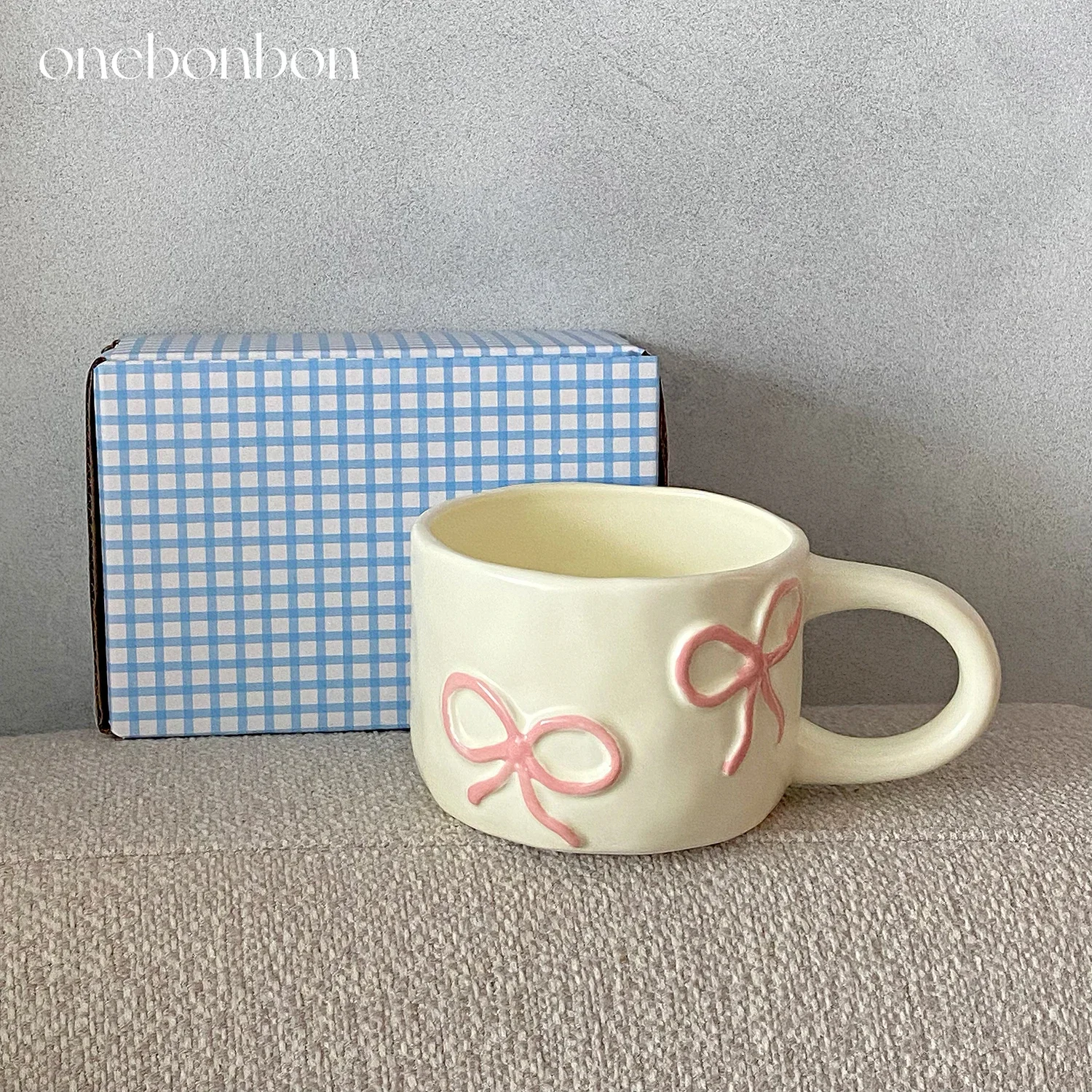 Hand-painted Bow Ceramic Mug Pink Bow Embossed Ceram Cup Mug Water Cup Coffee Milk Juice Cup Cute Butterfly Style