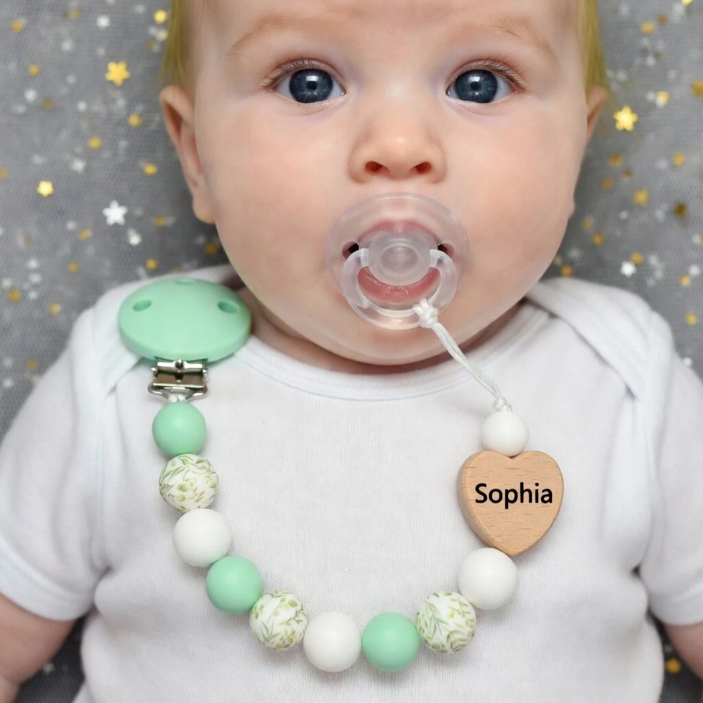 

Персонализированная цепочка-держатель для пустышки из букового дерева ручной работы с радужными бусинами, прорезыватель для младенцев, подарок
