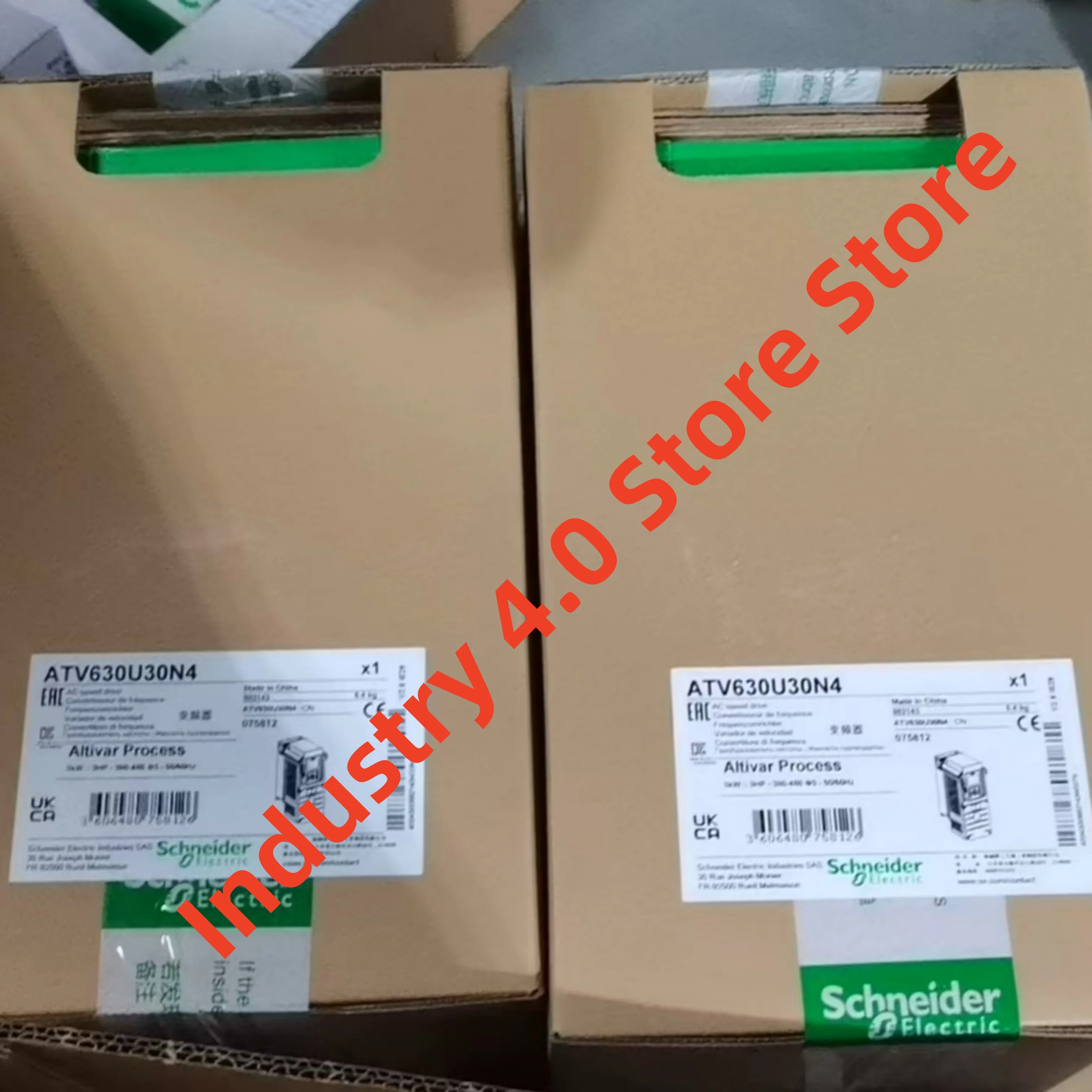 Convertitore di frequenza nuovo originale ATV630U30N4