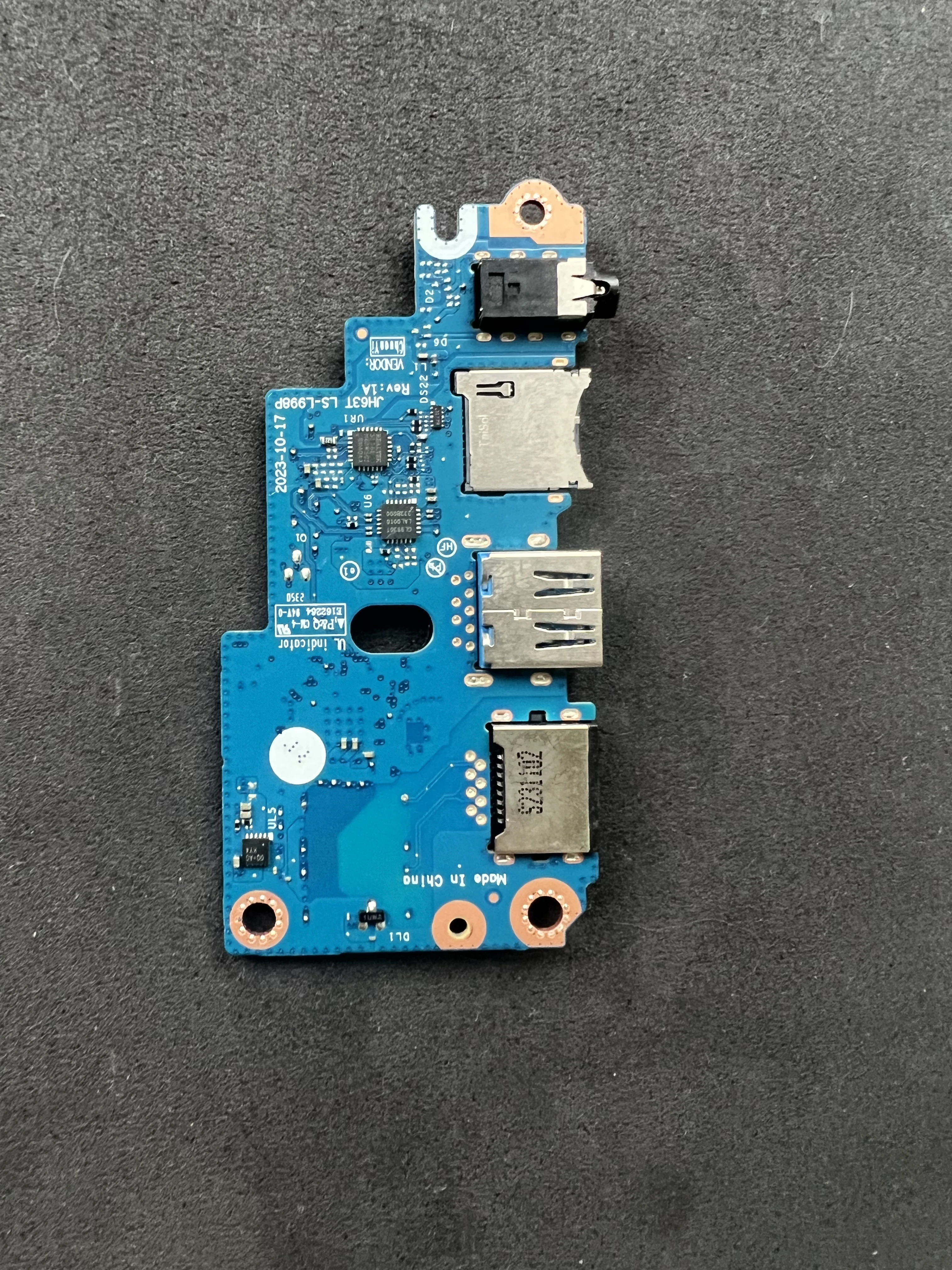 Brand New For Acer Predator PHN16-72 USB Audio SD Card Reader Small Board LS-L998P