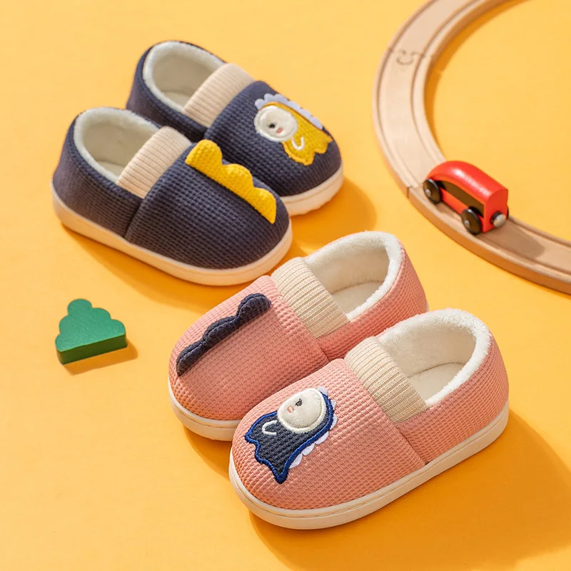 Pantoufles de maison pour enfants, chaussures de dessin animé pour filles, pantoufles d'intérieur pour enfants, pantoufles de sol chaudes pour bébé, automne, hiver, nouveau, 2024