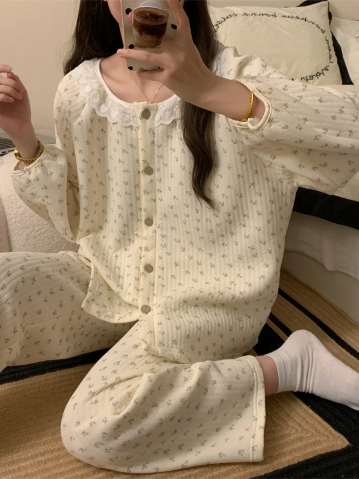 Conjunto de Ropa de Dormir de Aodón con Encaje Floral Dulce, Ropa de Casa con Capas de Aire para Niñas, Ropa Exterior Térmi...