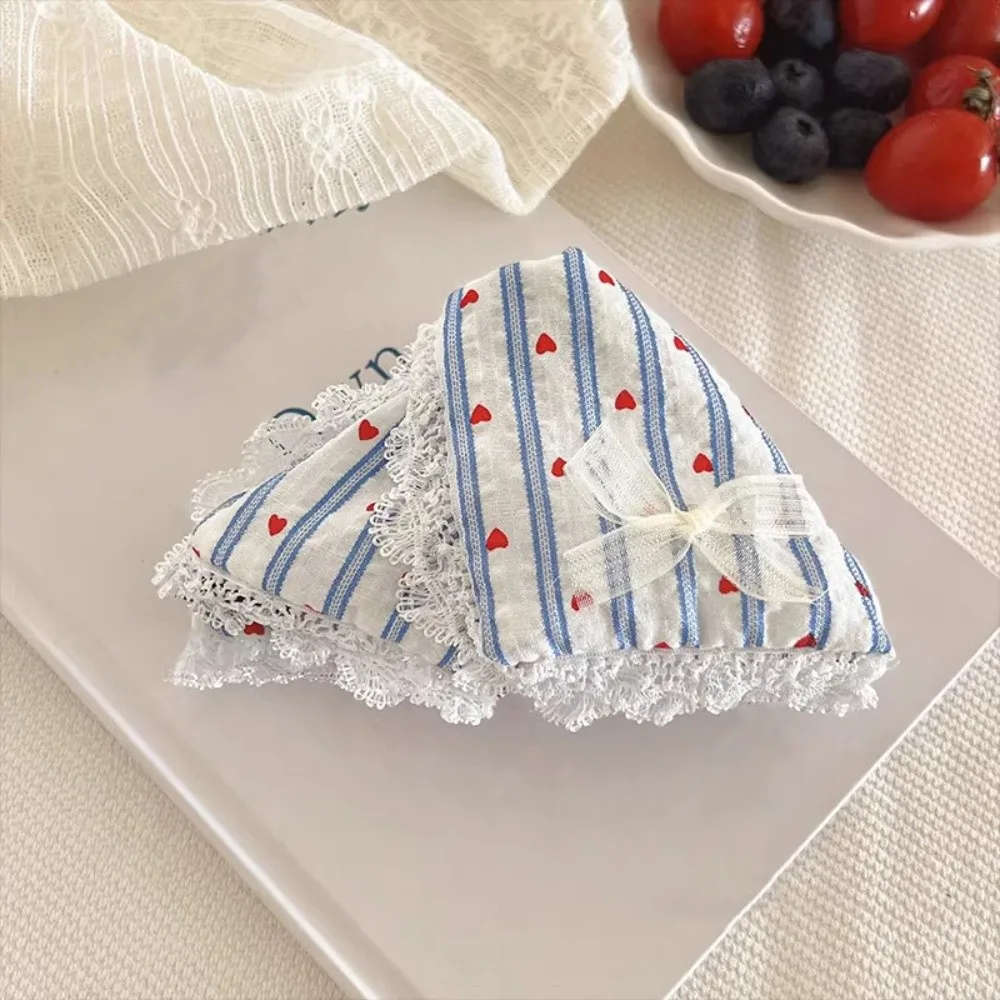 

Fashion Triangular Hair Clip Strip Love Heart Bow Hair Claw Sweet Shark Clip Women