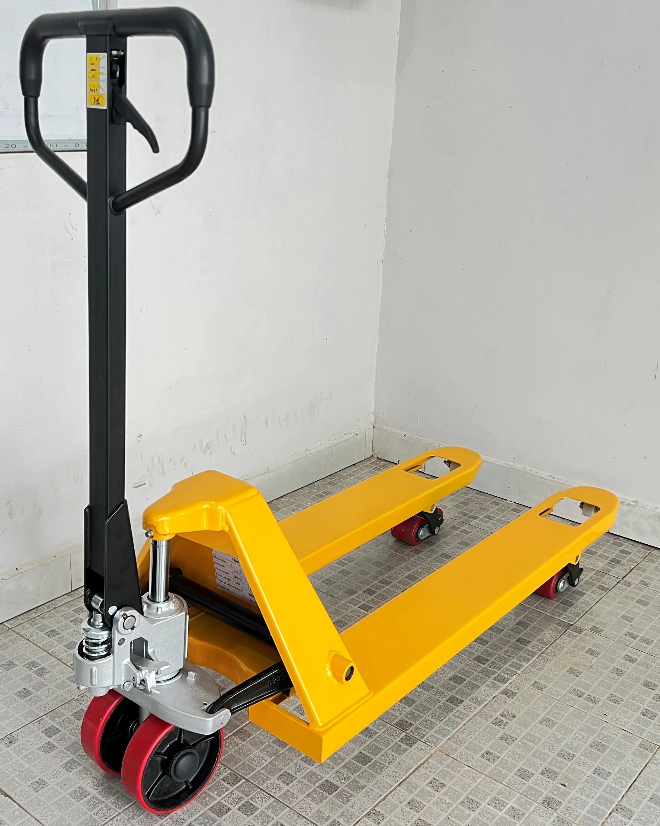 

High Quality New Manual Forklift 2 Tonnes PU Wheels Hand Pallet Truck