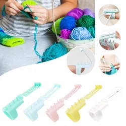Yarn Guide Ring Adjustable Plastic Crochet Tension Ring DIY Handmade Wool Sweater Knitting Tool Thread Finger Splitter