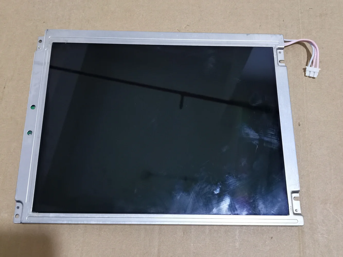 

Original 10.4-inch 640 * 480 NL6448AC33-27 industrial display screen