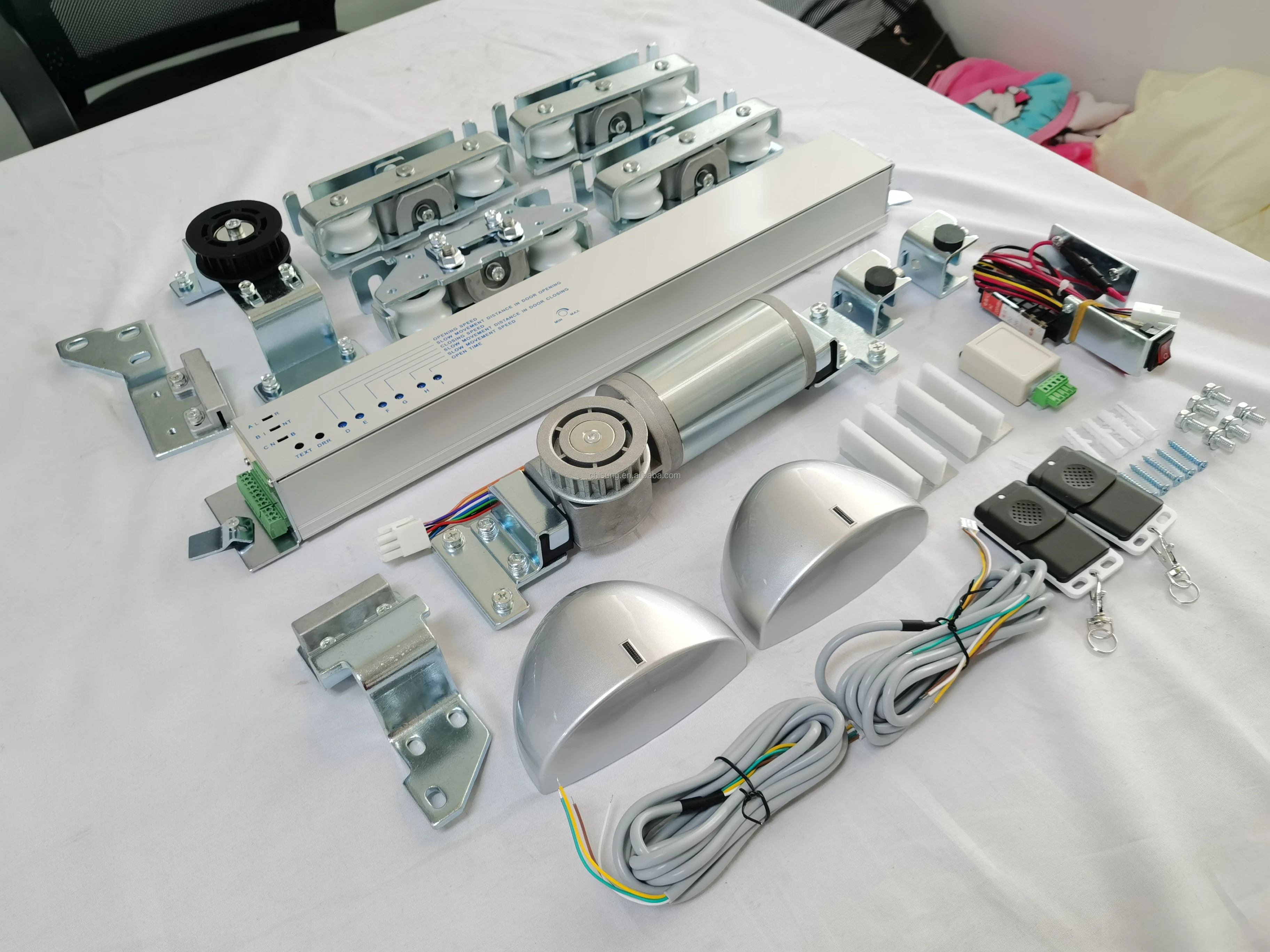 Kit de abridor de puerta corredera de vidrio automático, Motor de puerta eléctrica económica, precio al por mayor