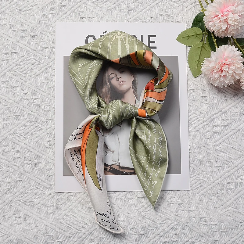 Green Horse Luxury Designer Silk Scarf High Quality Square Bandanas Herm Rolling Edges Shawls Head Bag Accessories Mother Gift