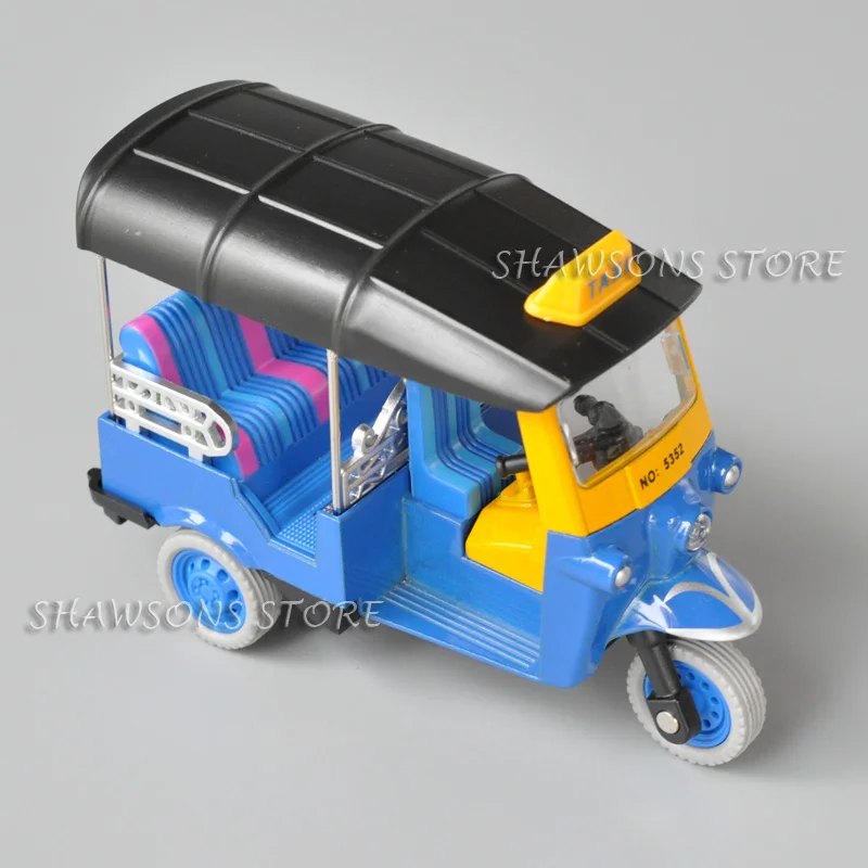 1:14 Scale Diecast Motorcycle Model Thailand Motor Tricycle Taxi Miniature Replica Pull Back Toy