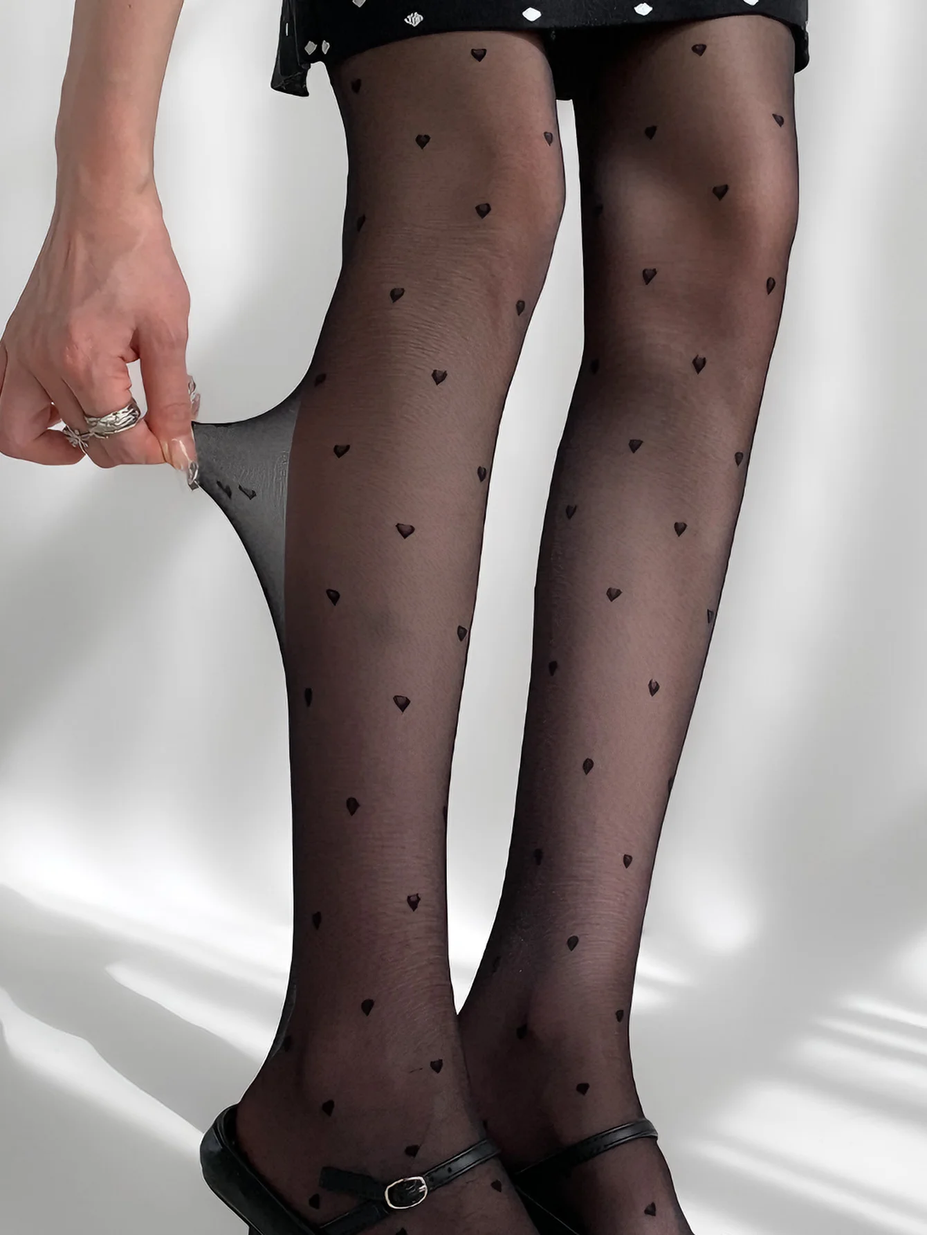 1pc Sweet Cute Black Heart Dot Sheer Pantyhose, Transparent Slim Fit Tights for Campus Daily & All-Match Outfits