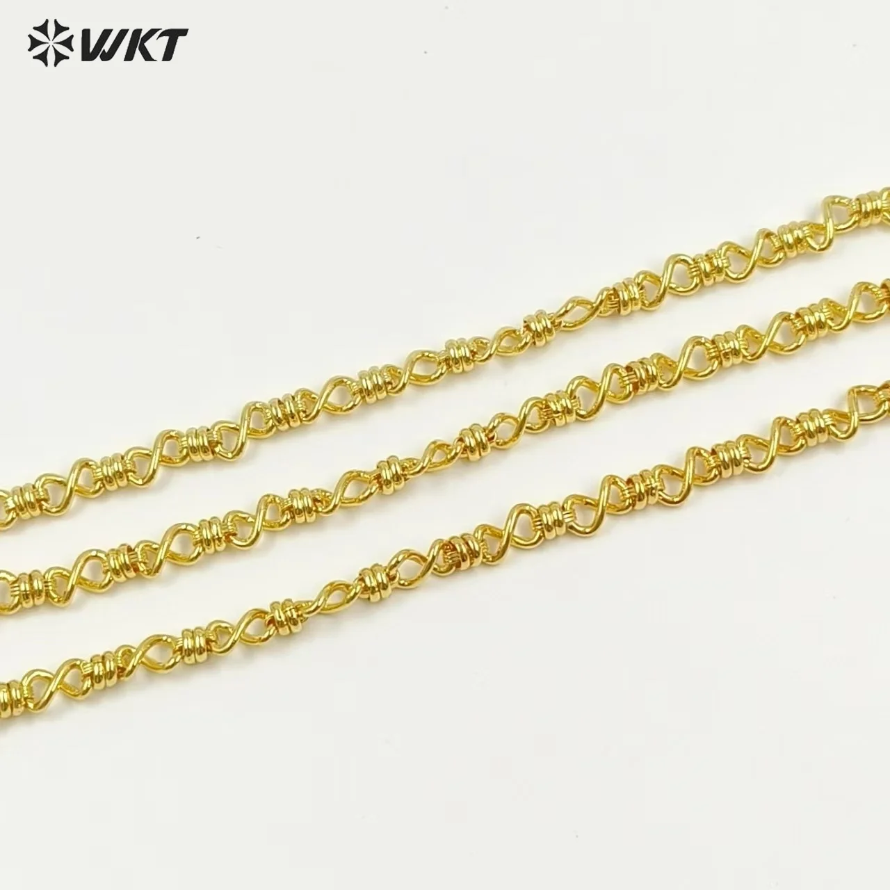 WT-BC249 Minority Luxury Elegant Chain Meter 18K Yellow  Gold Plated  For Women Jewelry Decoration