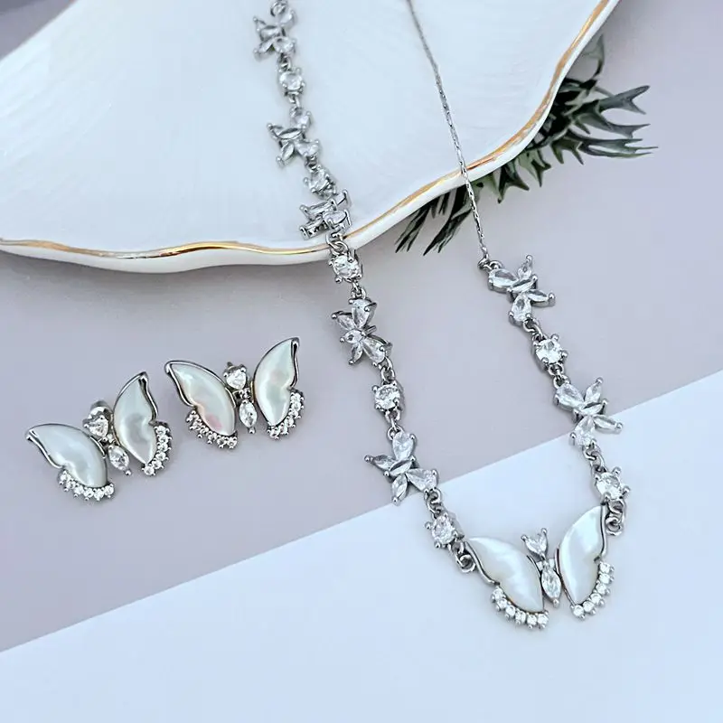 Fairy Qi Drifting Fantasy Butterfly Dream Aurora White Shell Necklace Earnail Set