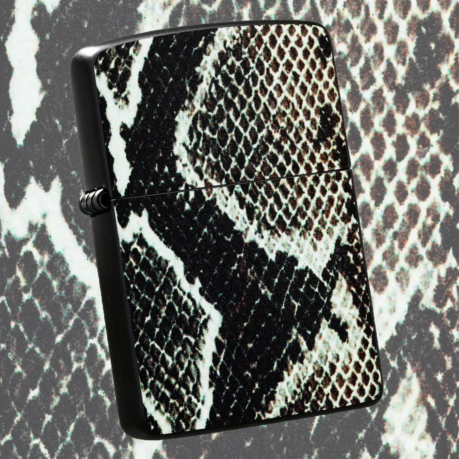 Retro Snakeskin Texture Art Printed Lighter, All-Scenario Adapt Portable Ignition Accessory For Daily Commute, Outdoor Gathering, Party, Durable Stylish Practical Carry-On Item, Creative Unique Gift For Friends And Tren A Humorous And Inter