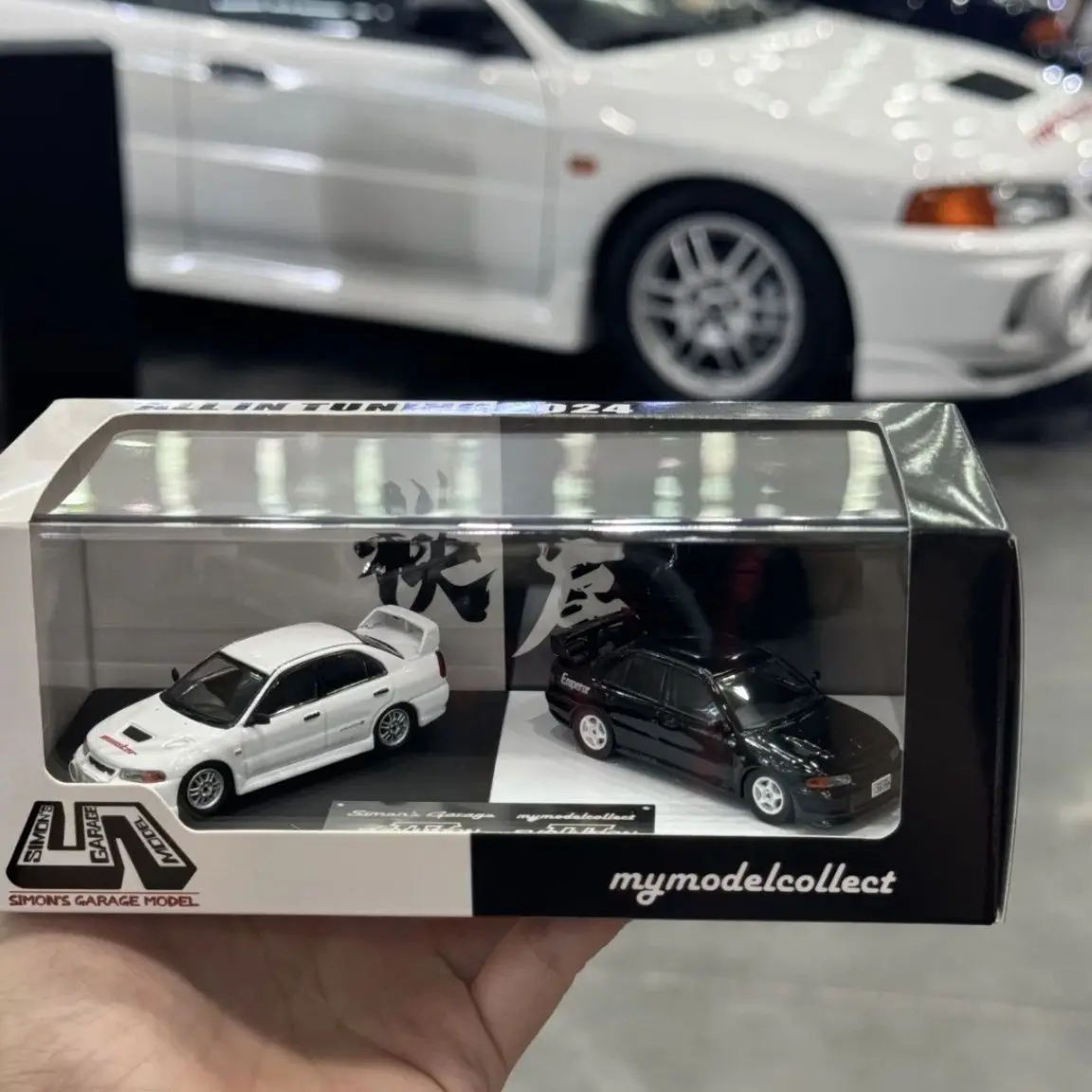 Simon Co-signed The Foshan Exhibition EVO Two-car Limited 500 Sets of 1/64 Alloy Model Signature Edition