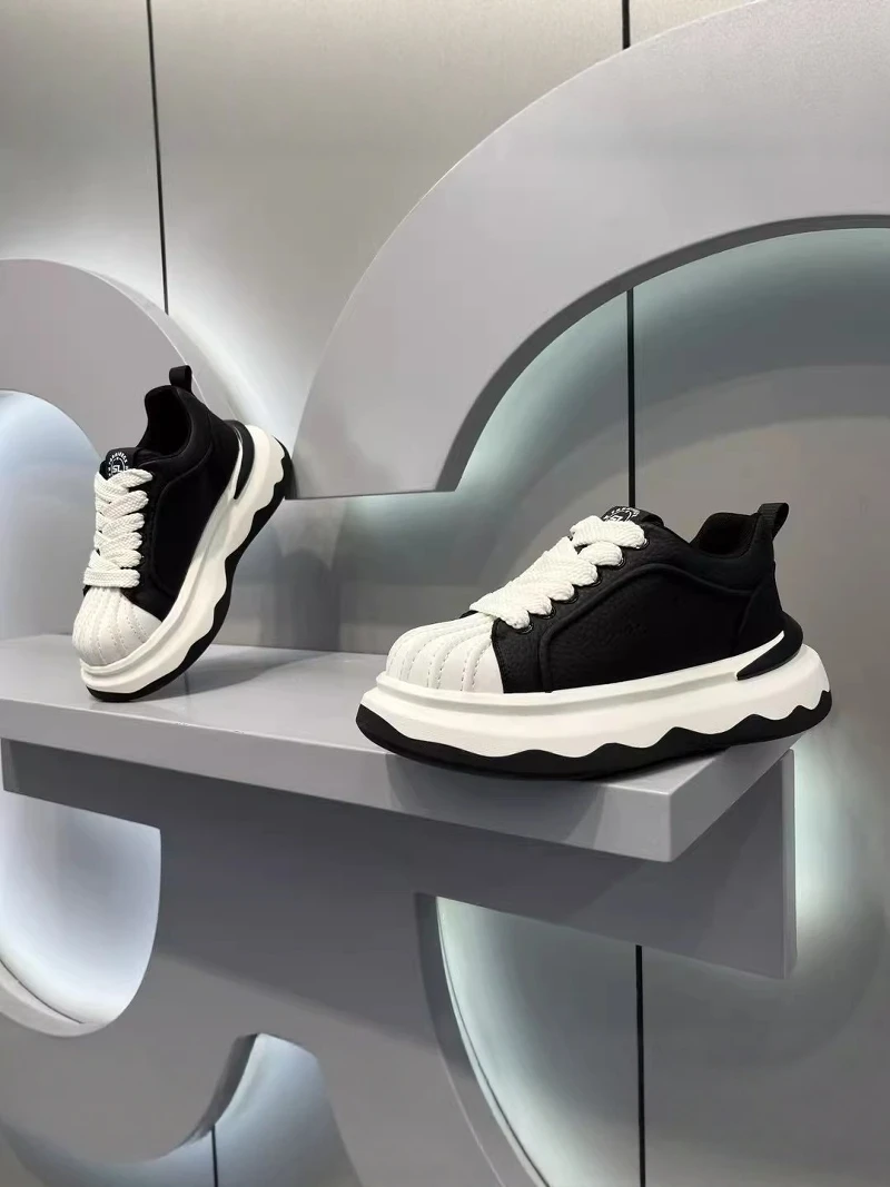 

Phu Quoc Men's Shoes 2026 New Summer Youth Thick Bottom Heightening Design Black Wear-resistant Dad Trendy Shoes