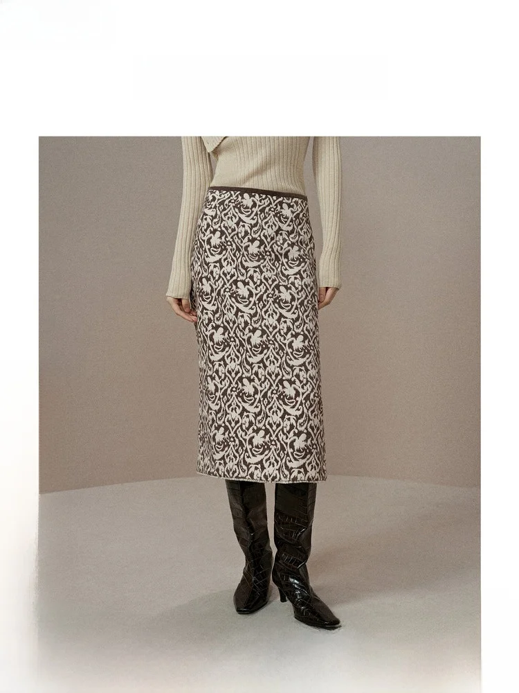 

ZhiZhi Vintage Court Style Tassel Hem Half Skirt Flounce Bell Sleeve Embroidered Slimming Autumn Winter Wind Chime Skirt