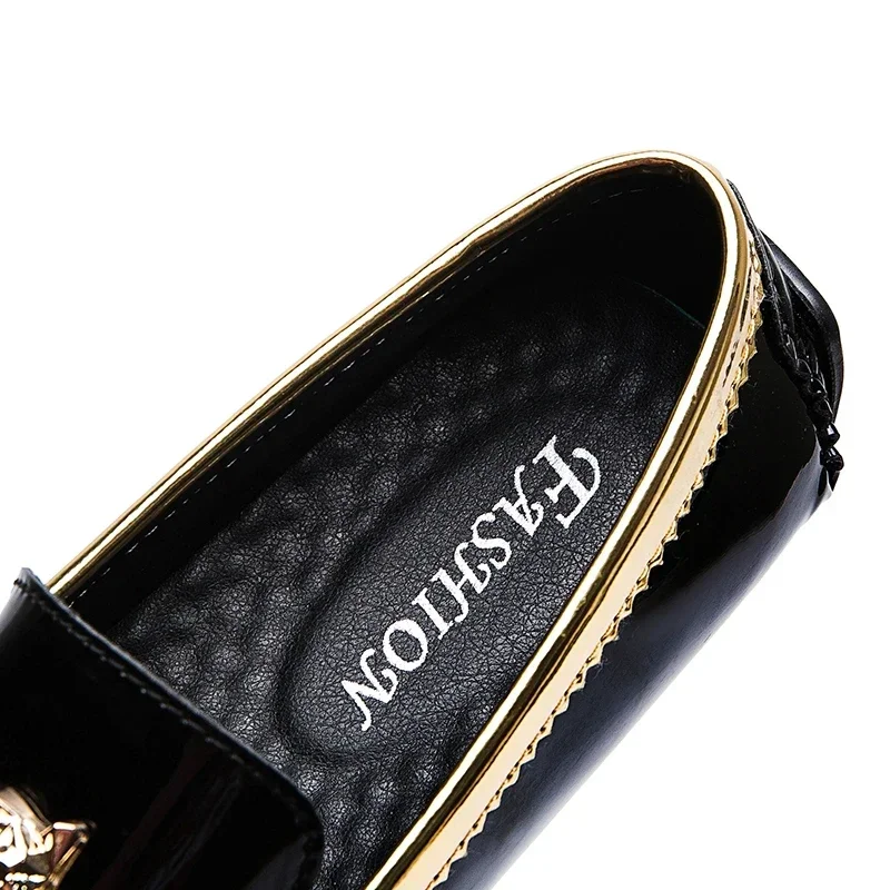 Over Size 38-48 Men Fashion Gold Moccasin Loafers Luxury Brand Casual Shoes for men Big Size Youth Personality Loafers