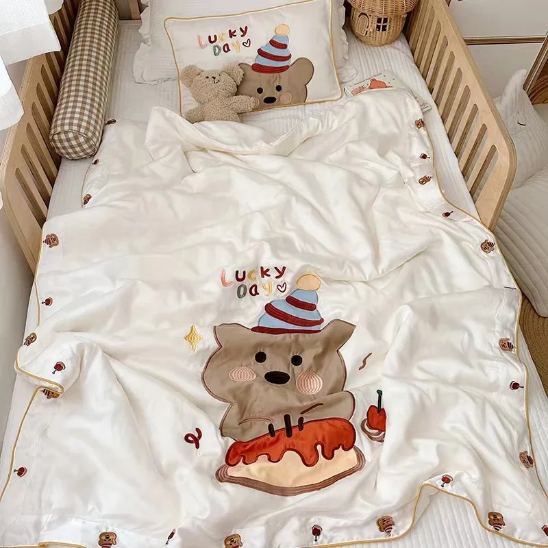 

Summer High-End 60 Pcs Tencel Summer Duvet Children's Cartoon Embroidered Silk Airable Cover