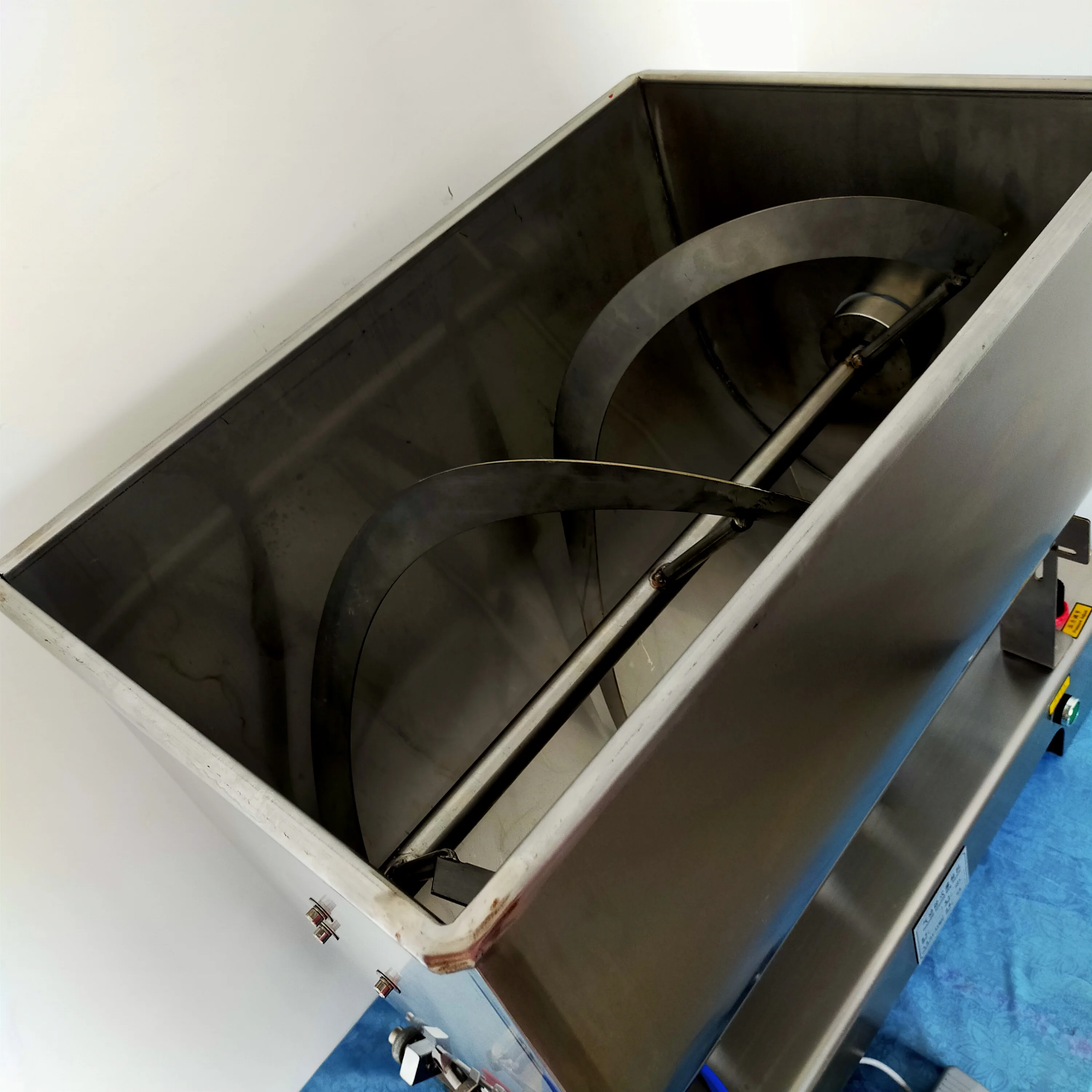 Chili Garlic Seafood Sauce Solid Jam Paste Mixing Filling Machine Liquid Filler