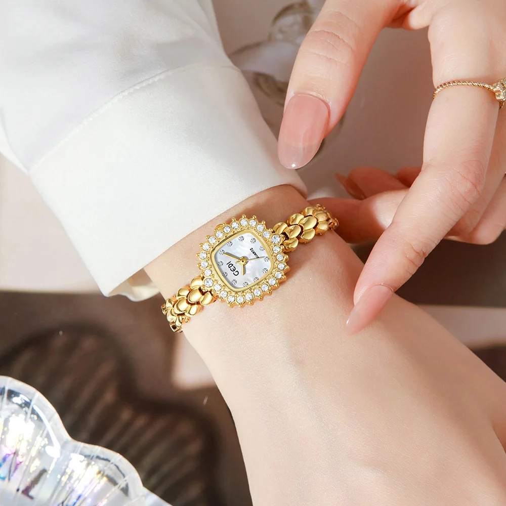 Rhinestone Square Dial Women's Quartz Watch Silver Steel Strap Blue Dial Full Diamond Bezel Elegant Wristwatch for Ladies