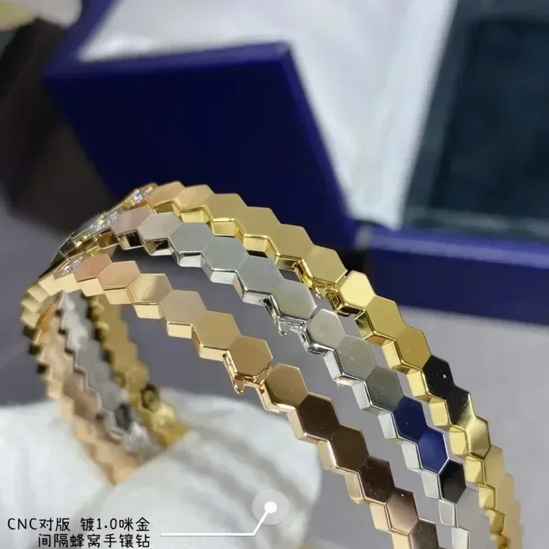 

High Quality Stylish 925 Silver Chbumet Gemstone Set X & Honeycomb Bracelet For Everyday Wear