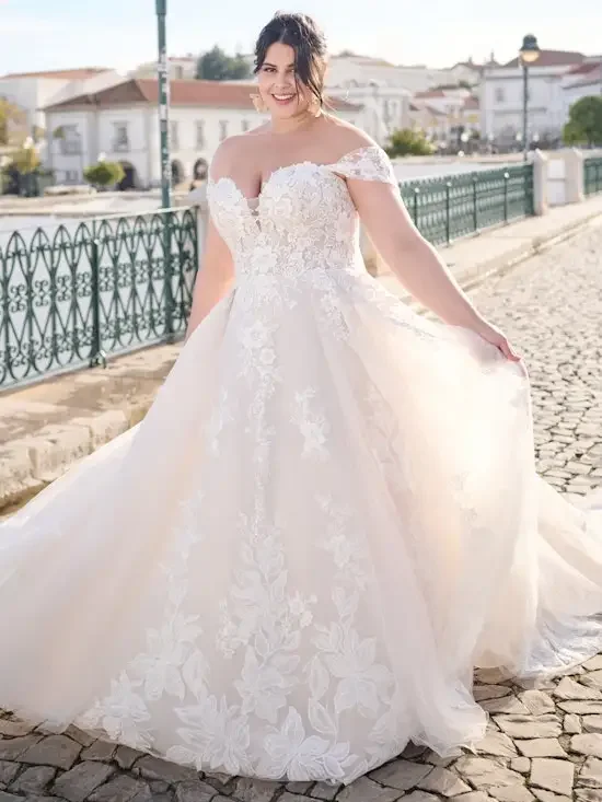 Customzied  Backless Plus Wedding Dresses A-line Off The Shoulder Tulle Appliques Boho Wedding Gown Bridal  Vestidos De Novia