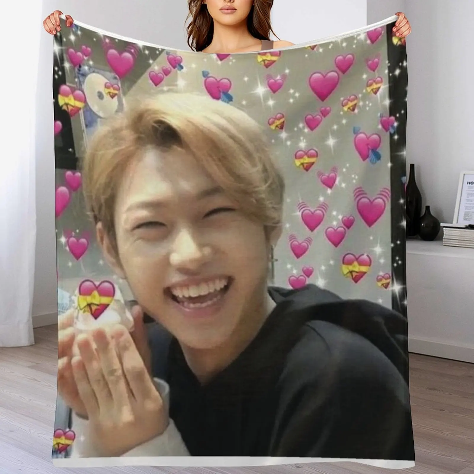

Felix heart meme Throw Blanket Fuzzy Plush Throw Blanket for Sofa Chair