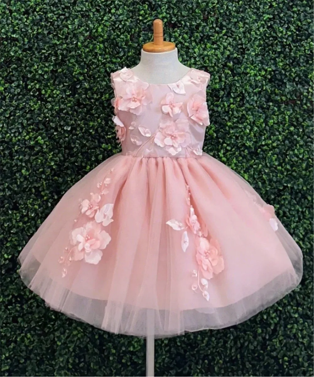 

Customized Flower Girl Dress For Wedding Appliques Flowers Sleeveless With Bow Puffy Kids Birthday First Communion Ball Gown