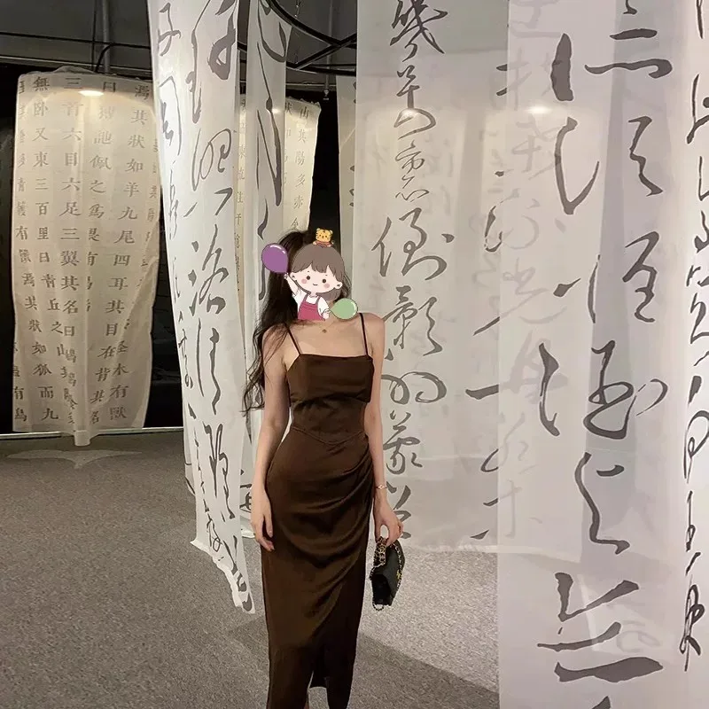 Oriental Calligraphy Hanging Room Divider Semi Transparent Gauze Curtain for Art Studio Tea Room , Gallery, Izakaya & Zen Decor