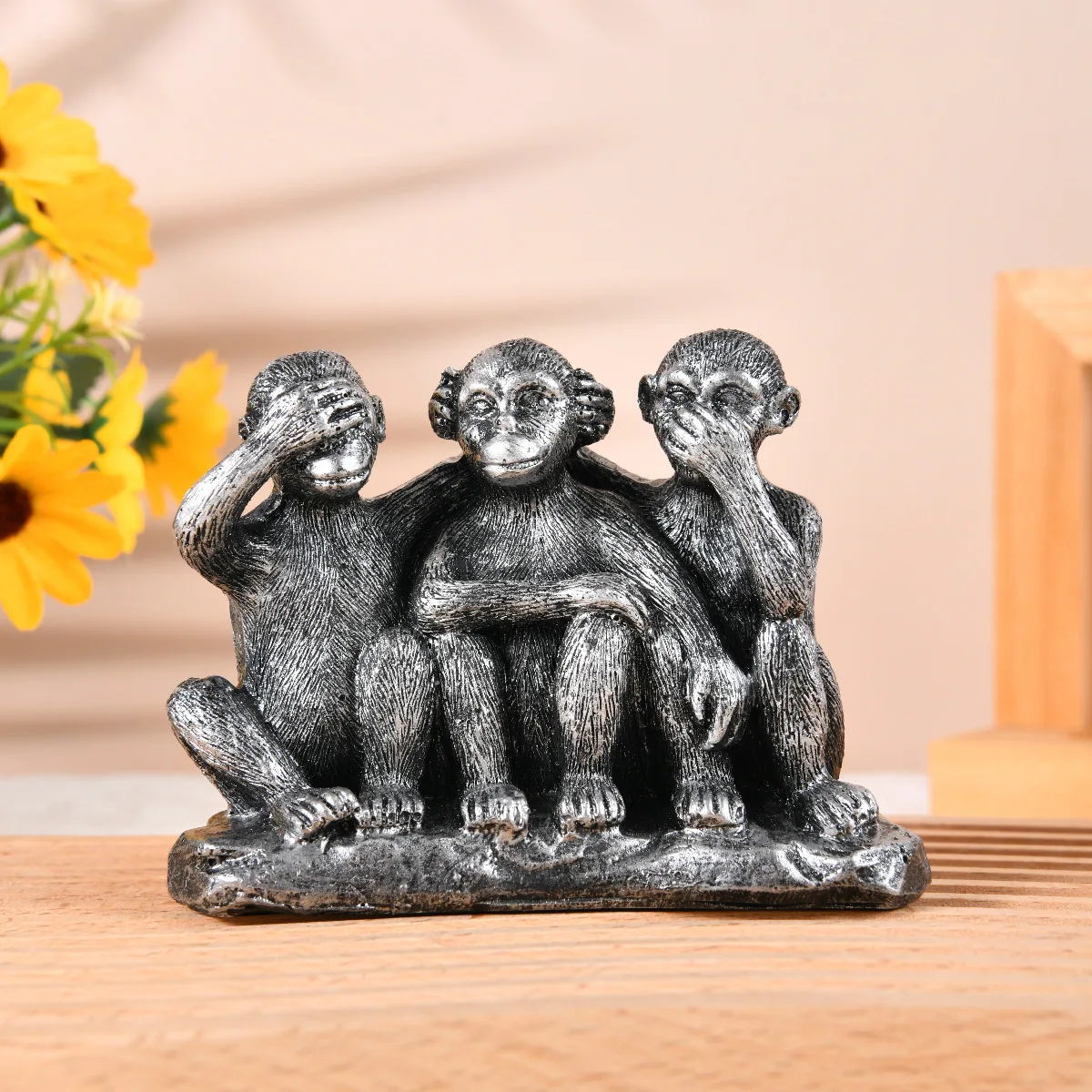 

‌Three Wise Monkeys Resin Figurine – Non-Seeing Non-Hearing Non-Speaking Office & Garden Ornament