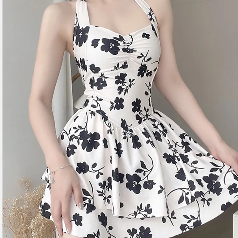 جديد 2025 الصيف قطعة واحدة الأسود زهرة طباعة ملابس السباحة للنساء الحلو ملابس السباحة مثير شريط حول ياقة الملابس عارية الذراعين فتاة ملابس عطلة الشاطئ