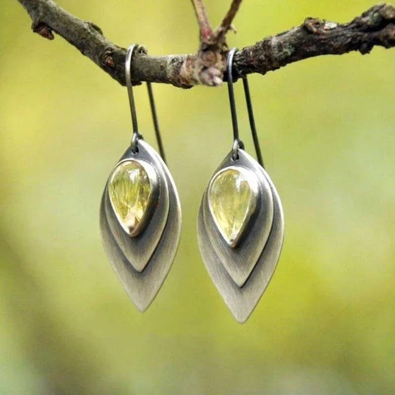 Ethnic Waterdrop Inlaid Orange Red Stone Earrings Vintage Silver Color Metal Carving Leaves Dangle Earrings for Women