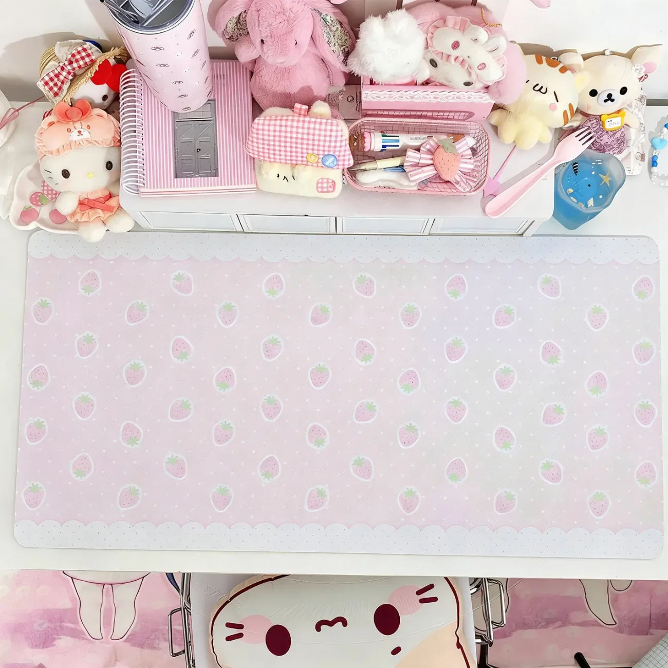 Leather Desk Pad Protector Full Strawberry Polka Dots Japanese Mouse Pad Office Desk Mat Waterproof Non-Slip PU Desk Blotter Pad