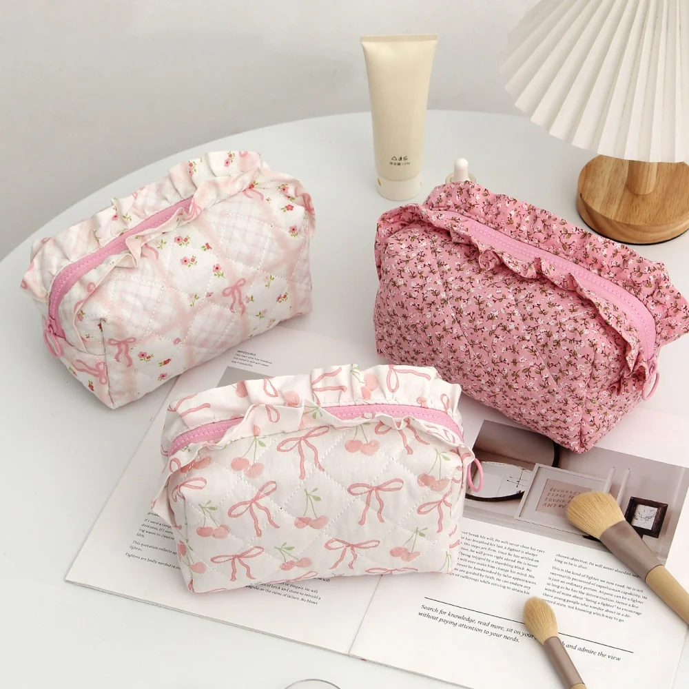 

Quilted Cosmetic Bag For Women Floral Ruffled Makeup Organizer Pouch Travel Toiletry Bag Portable Cherry Storage Bag