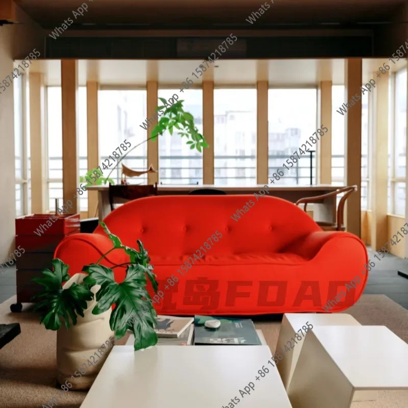 

N67 French Cream Wabi Sanfeng Three-person Arc Embrace Sofa B & B Studio Carmine Fabric Sofa